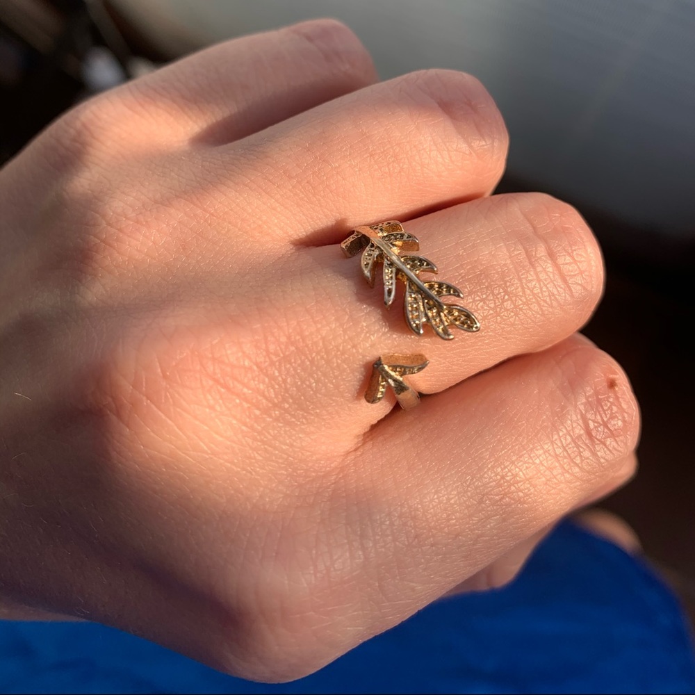Arrow Ring